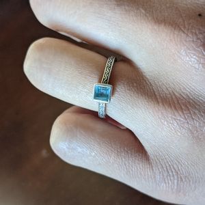 Beautiful Sundance Sterling Silver Topaz Wave Ring